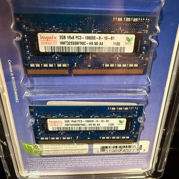 Hynix: 2GB PC3-10600S Laptop Memory Sticks HMT325S6CFR8C-H9 - Picture 2 of 2